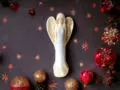 Anioł Emily - biały -  22 x 9 cm figurka dekoracyjna gipsowa
