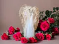 Zakochane Anioły - wiszące biało beżowe -  35 x 21 cm figurka dekoracyjna gipsowa