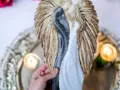 Zakochane Anioły - wiszące srebrne -  35 x 21 cm figurka dekoracyjna gipsowa