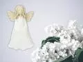Anioł Monica - biała -  18 x 10 cm figurka dekoracyjna gipsowa