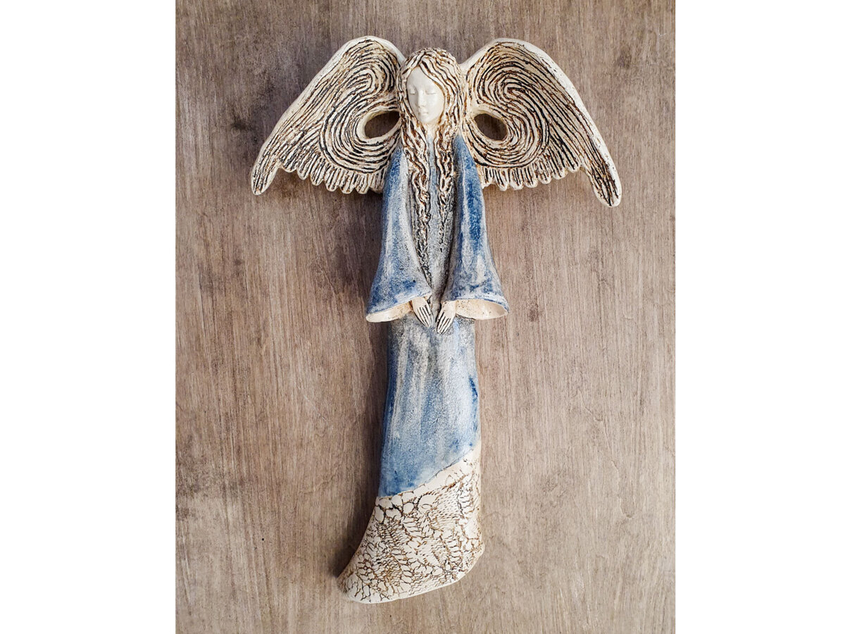 Anioł Clara (Szary) - 40 x 28 cm figurka dekoracyjna gipsowa