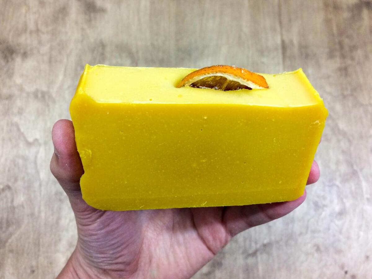 Mydło pomarańcza i marchewka
- 120 g ręcznie robione