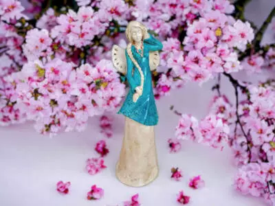 Anioł Arianna - turkus -  35 x 15 cm figurka dekoracyjna gipsowa