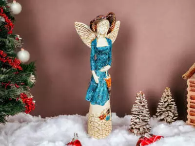 Anioł Olivia - turkus -  32 x 15 cm figurka dekoracyjna gipsowa