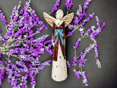 Anioł Lily - brąz -  35 x 15 cm figurka dekoracyjna gipsowa