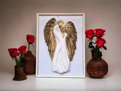 Zakochane Anioły + ramka - wiszące białe całe -  35 x 21 cm figurka dekoracyjna gipsowa
