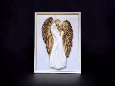 Zakochane Anioły + ramka - wiszące białe całe -  35 x 21 cm figurka dekoracyjna gipsowa