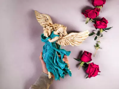 Anioł z Harfą - turkus -  25 x 33 cm figurka dekoracyjna gipsowa