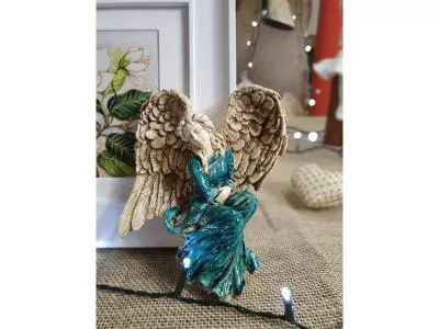 Anioł Pokory - turkus prawy -  15 x 11.5 cm figurka dekoracyjna gipsowa