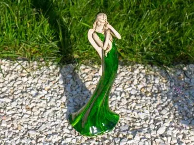 Anioł Elise - zielony -  35 x 15 cm figurka dekoracyjna gipsowa