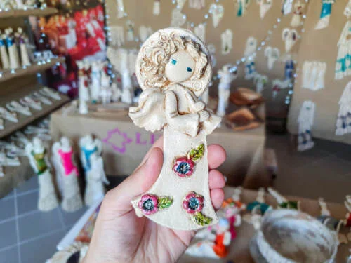 Liolinka z fletem Art Element -  16 x 7 cm figurka dekoracyjna gipsowa