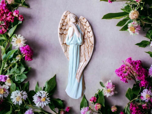 Anioł Gabriel - seledyn - 40 x 18 cm figurka dekoracyjna gipsowa