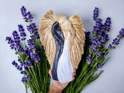 Zakochane Anioły - wiszące biało granatowe -  35 x 21 cm figurka dekoracyjna gipsowa