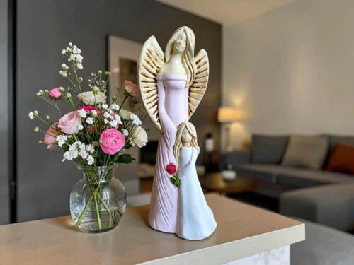 Anioł Hannah & Evelyn - różowy biały -  32 x 15 cm figurka dekoracyjna gipsowa