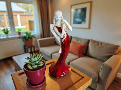 Anioł Elise - jasny brąz -  35 x 15 cm figurka dekoracyjna gipsowa