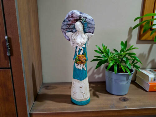 Anioł Mabel - turkus -  47 x 18 cm figurka dekoracyjna gipsowa