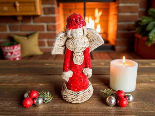 Aniołek Naya - czerwony -  15 cm figurka dekoracyjna gipsowa