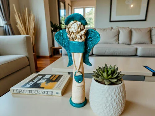 Anioł Coco - turkusowy -  30 x 14 cm figurka dekoracyjna gipsowa