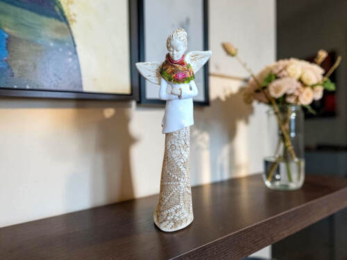 Anioł Catherine - biały -  35 x 15 cm figurka dekoracyjna gipsowa