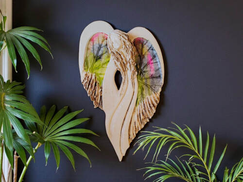 Anioł Cynthia Art Leaf -  30 x 17 cm figurka dekoracyjna gipsowa