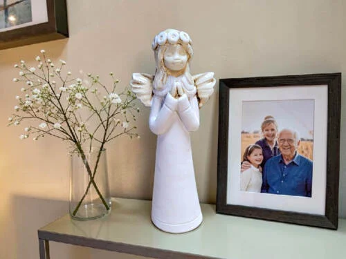 Aniołek Eva - biała -  15 cm figurka dekoracyjna gipsowa