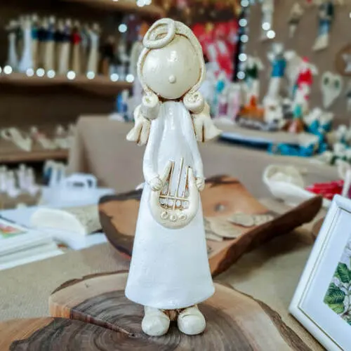 Anioł Szarpidruta - biały -  27 x 8 cm figurka dekoracyjna gipsowa