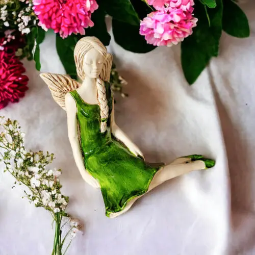 Aniołek Matilda  - zielony -  15 cm figurka dekoracyjna gipsowa