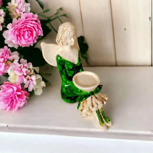 Aniołek Marion - zielony -  15 cm figurka dekoracyjna gipsowa