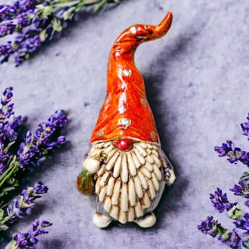 Skrzat Dobrosław - pomarańcz szary -  figurka dekoracyjna gipsowa 5 x 5 cm