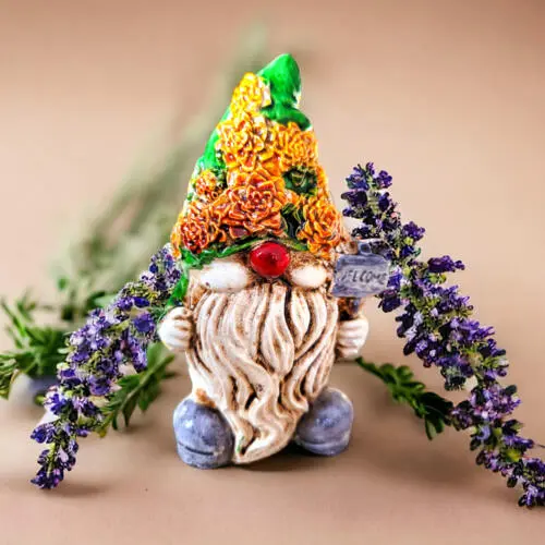 Skrzat Witaj - zielony szary -  figurka dekoracyjna gipsowa 5 x 5 cm