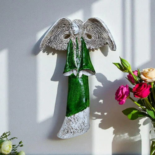 Anioł Clara - zielona -  40 x 28 cm figurka dekoracyjna gipsowa