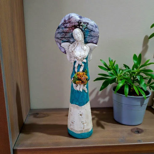 Anioł Mabel - turkus -  47 x 18 cm figurka dekoracyjna gipsowa