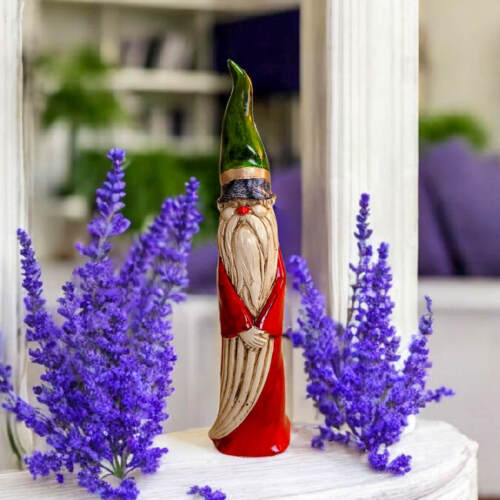 Skrzat Gandalf - czerwony -  figurka dekoracyjna gipsowa 25 x 5 cm