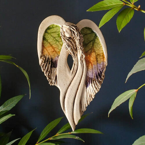 Anioł Cynthia Art Leaf -  30 x 17 cm figurka dekoracyjna gipsowa