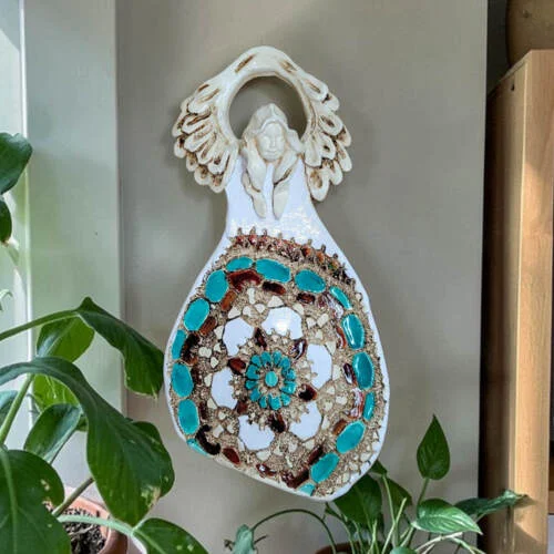 Anioł Obfitości - biały turkus -  31 x 16 cm figurka dekoracyjna gipsowa