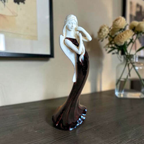 Anioł Elise - brąz ciemny -  35 x 15 cm figurka dekoracyjna gipsowa