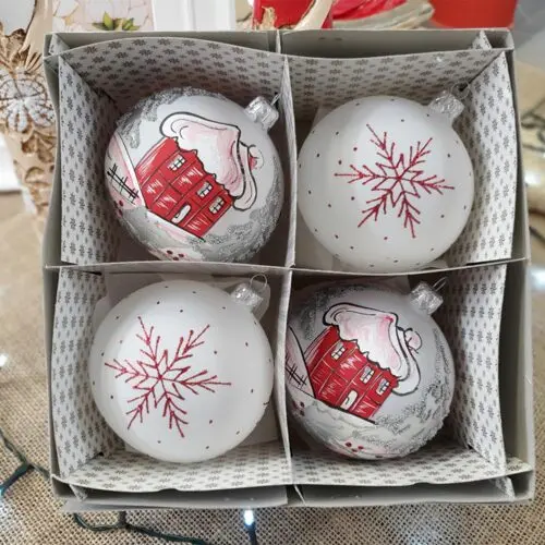 Bombki chatka i gwiazdka na kredzie -  100 mm bombka choinkowa szklana 4 szt