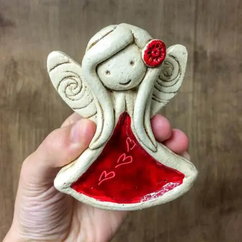 Liolinka Niunia - czerwona -  10 x 7 cm figurka dekoracyjna gipsowa