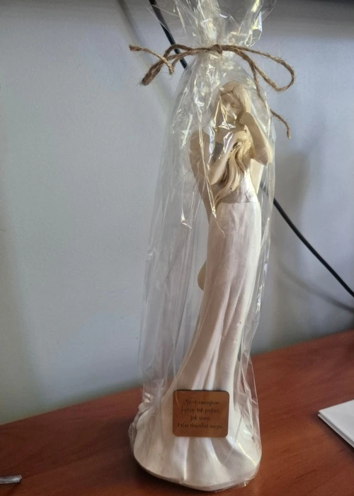 Anioł Elise Art - biały -  35 x 15 cm figurka dekoracyjna gipsowa